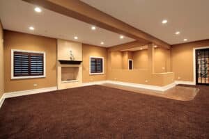 Lovely unfurnished living room with carpet
